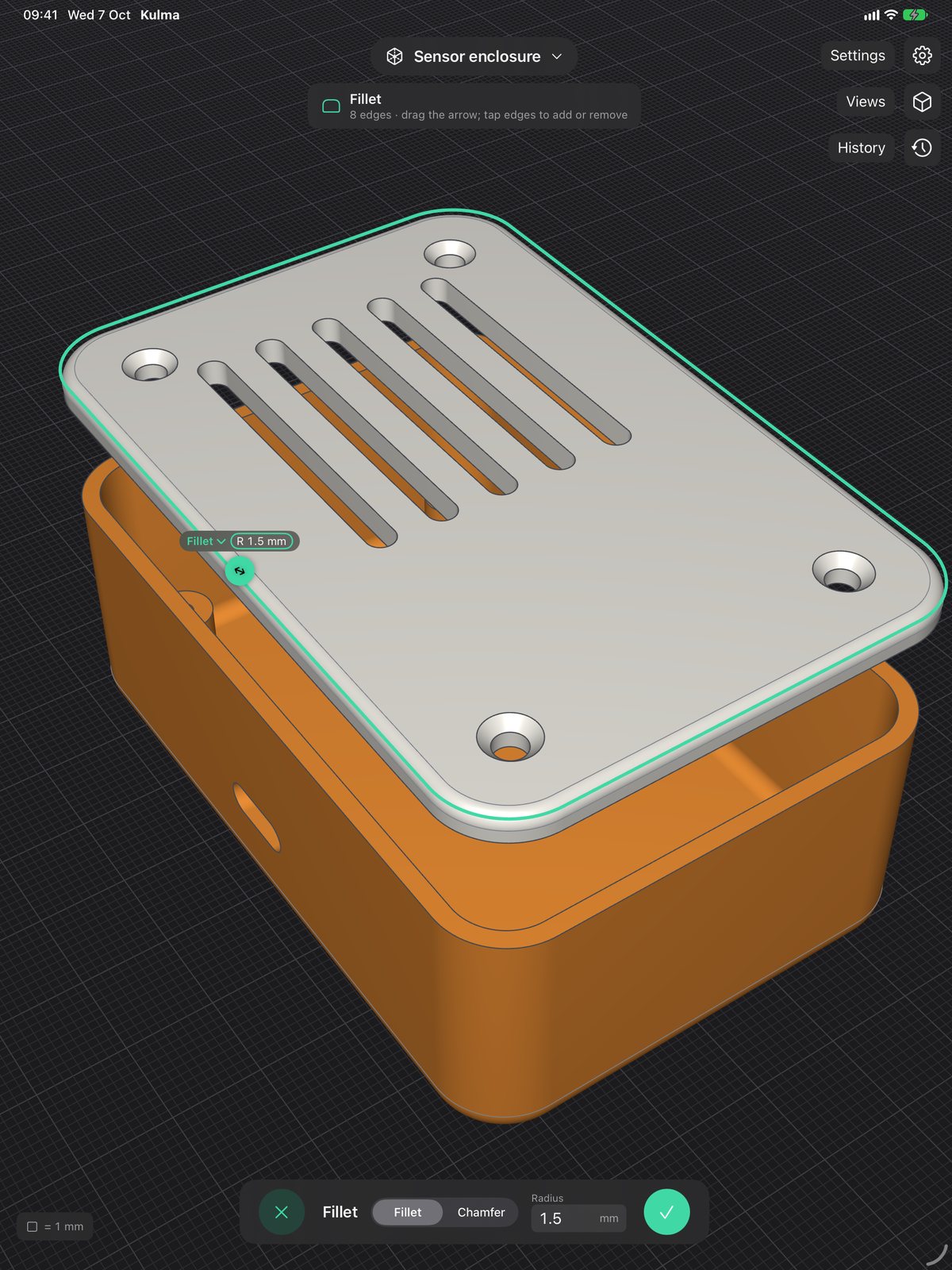 Kulma on iPad: rounding the top edges of the enclosure lid